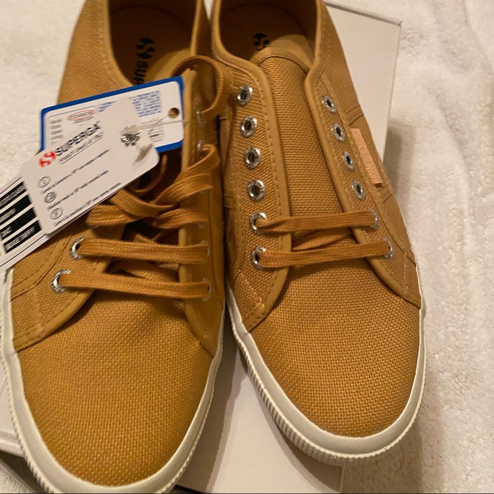 Superga